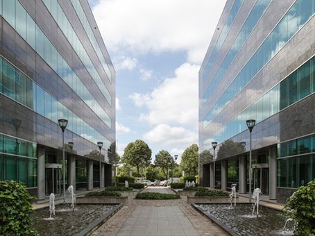 HostUnmetered.net Offices